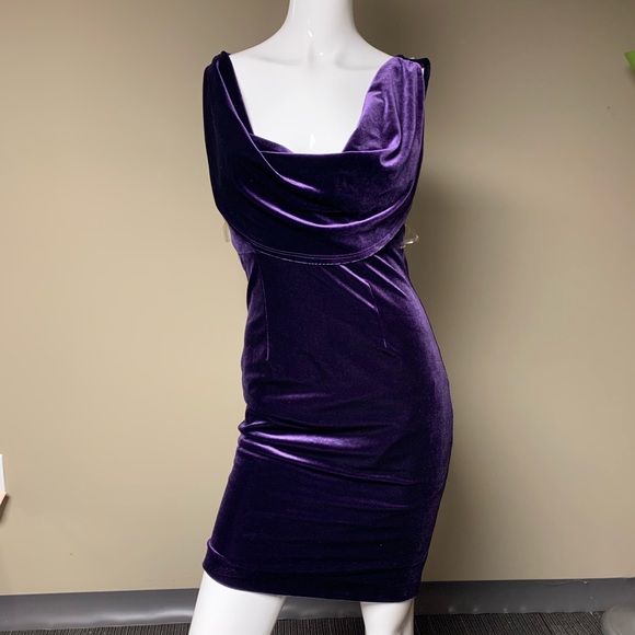 Suzy shier dress - Picture 1 of 5